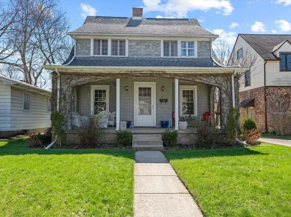 402 Parkovash Ave, South Bend, IN 46617