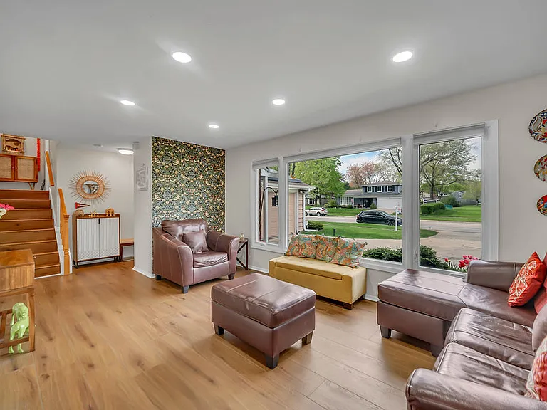 401 Greentree Pkwy — Photo 8