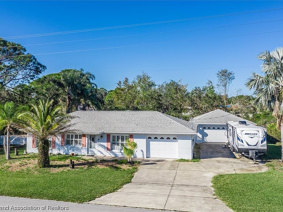 322 Hallmark Ave, Lake Placid, FL 33852 | MLS #295796 | Zillow