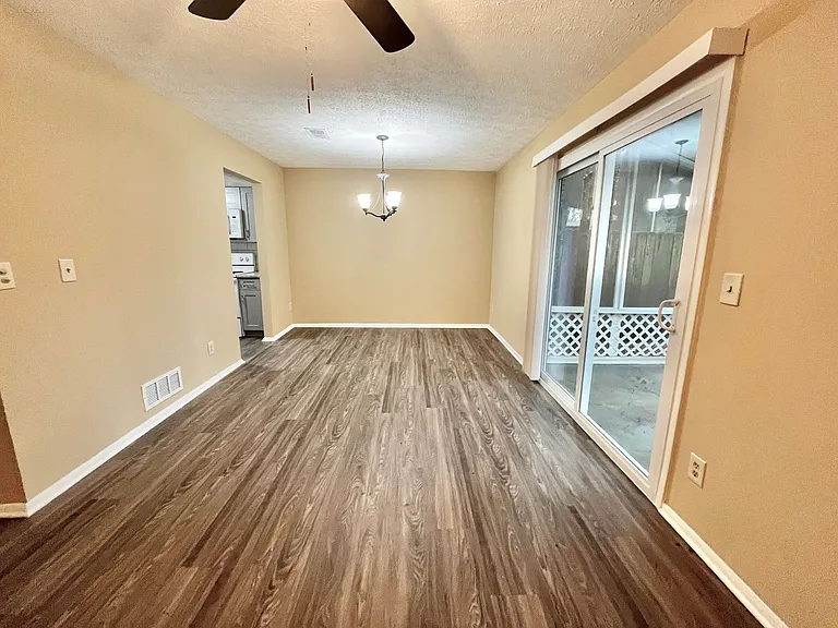 6418 Meadow Rue Dr — Photo 7