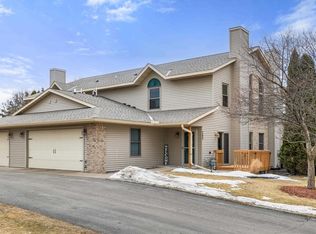 280 White Oak Ave, Plover, WI 54467