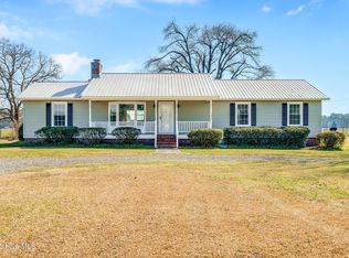 101 Malpass Corner Rd, Burgaw, NC 28425