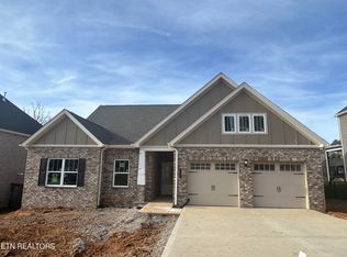 11221 Narrow Leaf Dr, Knoxville, TN 37932