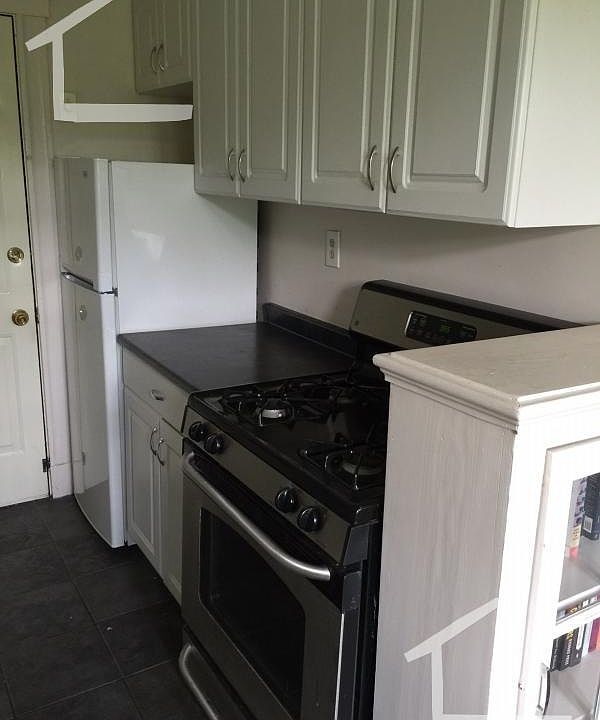 2nd image of 97 Chester St #35