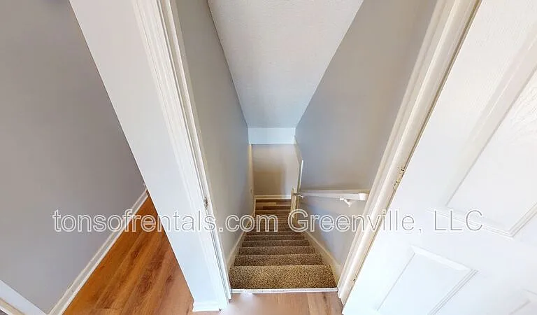 710 Stallings Rd — Photo 18