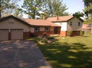 12355 Commerce Rd, Milford, MI 48380