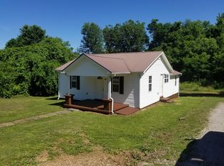 200 W Market St, Decherd, TN 37324