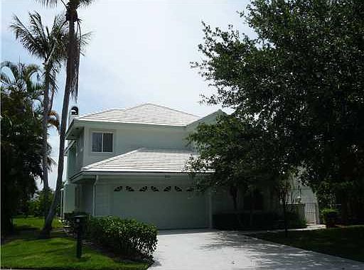 1st image of 2102 Canterbury Drive