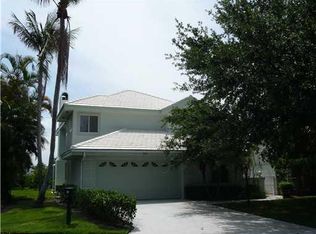 2102 Canterbury Dr, Palm Beach Gardens, FL 33418