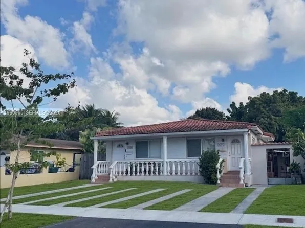 2933 SW 24th St #2933, Miami, FL 33145