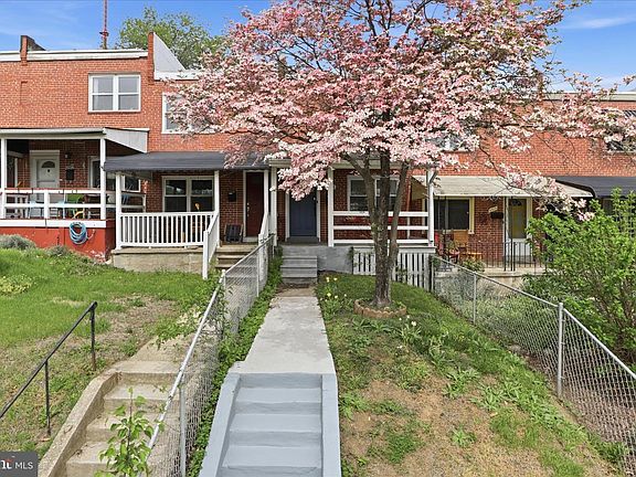 2nd image of 2018 Girard Ave
