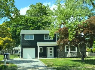 11 Buck Rd, East Brunswick, NJ 08816