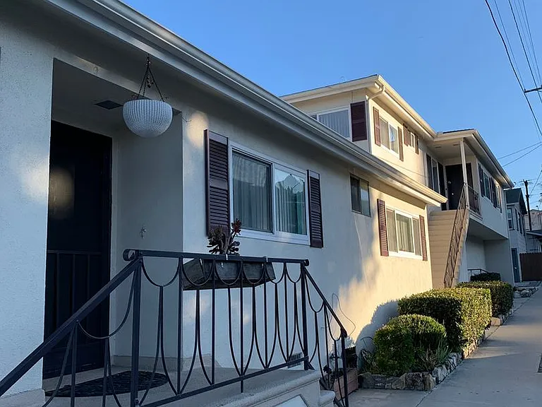 2102 S Gaffey St — Photo 2