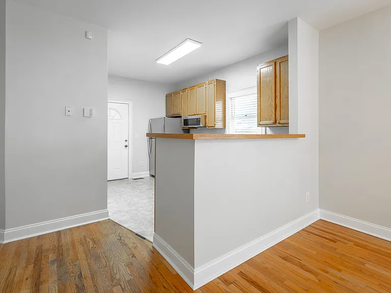 1911 Duncan Ave — Photo 14