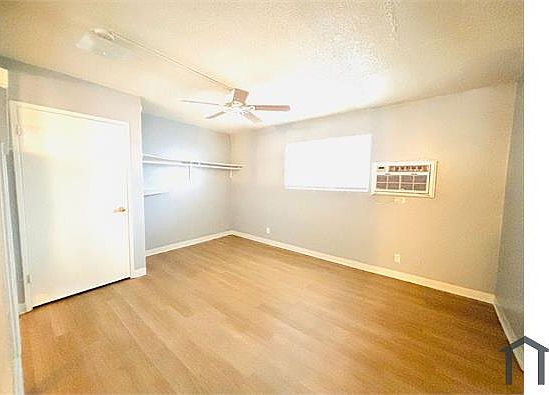 3rd image of 501 E Barstow Ave #511