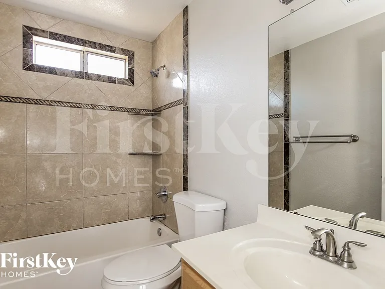 3954 W Camino Del Rio Rd — Photo 13