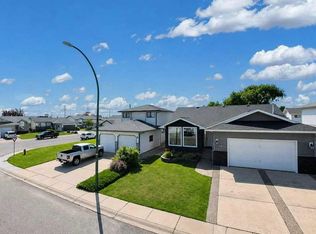 35 NE Stafford St SE, Medicine Hat, AB T1B 4G3
