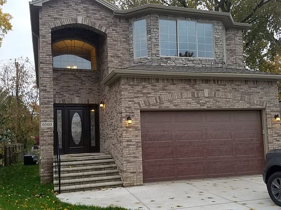 2nd image of 6560 Kinloch St