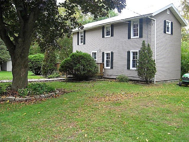 1st image of 131 Proctor Ave