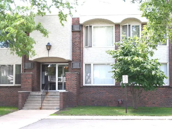 Parklawn Apartments