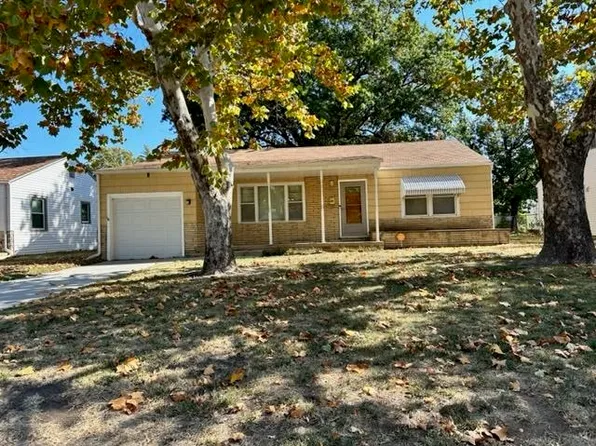 614 S Brookside St, Wichita, KS 67218