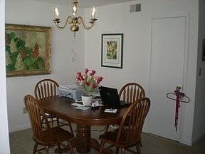2nd image of 908 Glenleaf Dr