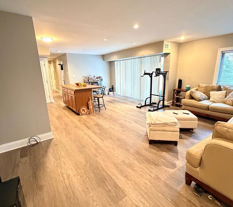 1st image of 6300 Hil Mar Dr Unit 2