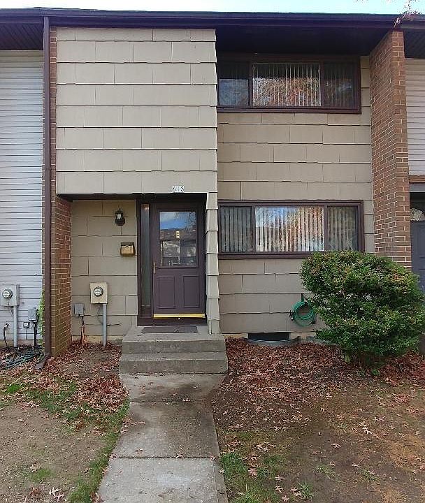 Front of townhouse