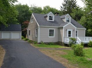 15 Hamilton Dr, Danbury, CT 06811
