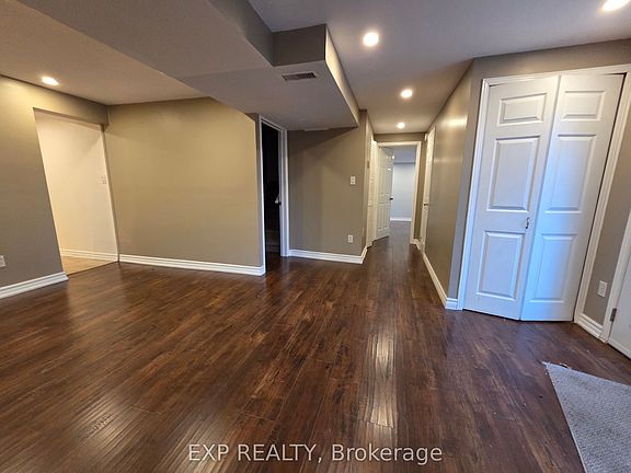 2nd image of 696 Penny Ln