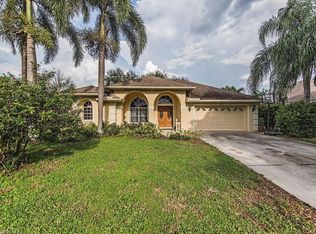 11177 Palmetto Ridge Dr, Naples, FL 34110