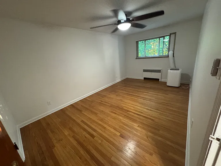 3583 Carmel Ter #4 — Photo 16