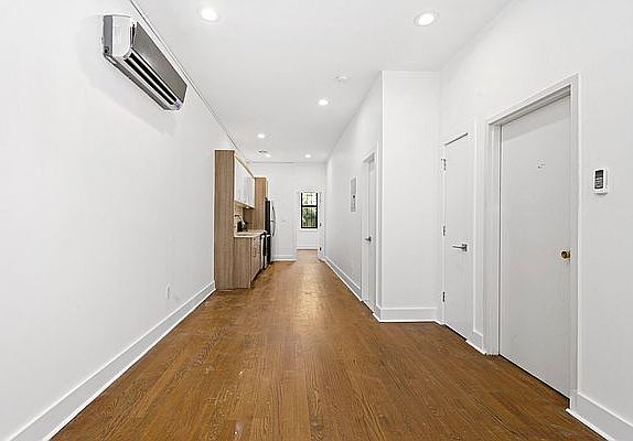 5th image of 352 Menahan St #1A