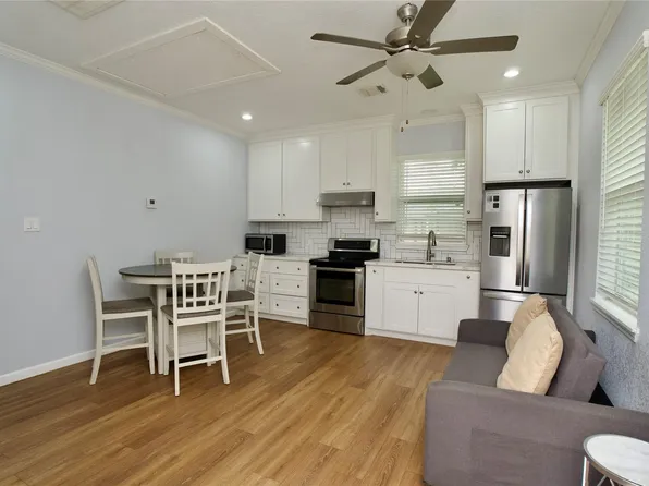 3710 Yellowstone Blvd, Houston, TX 77021