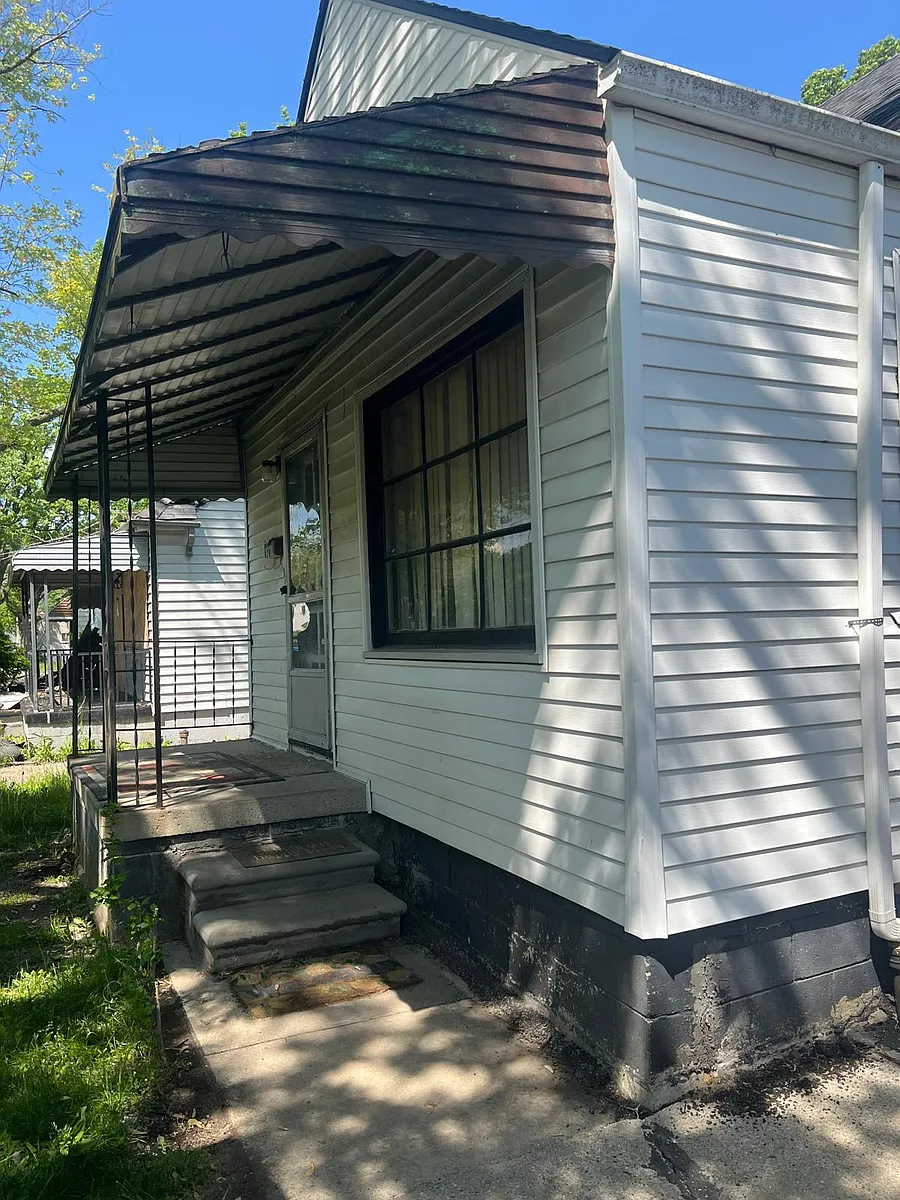 Building Photo - 8278 Penrod St