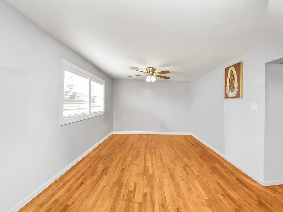 1st image of 10241 Norvic St #B
