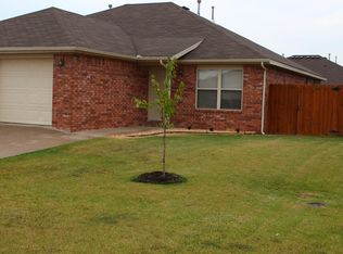 209 E Asher Ct, Rogers, AR 72758