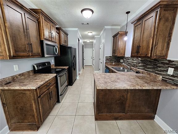 5th image of 5940 71st St E