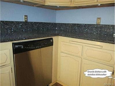 5th image of 3115 Newton St