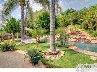 5955 Woodland View Dr, Woodland Hills, CA 91367