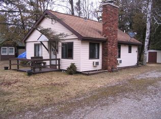 2639 E Lake Shore Dr, Grayling, MI 49738