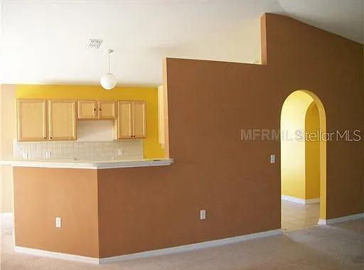 2179 Tealwood Cir — Photo 3