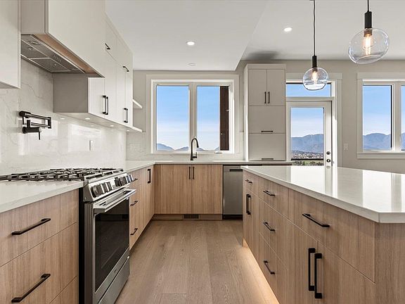 4th image of 8517 Nixon Rd