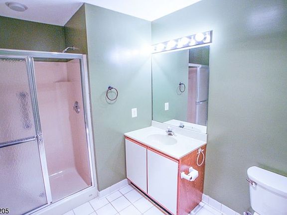 3rd image of 213 Cambridge Ct #213
