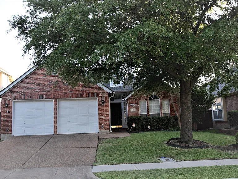 9401 Preston Trl — Photo 16