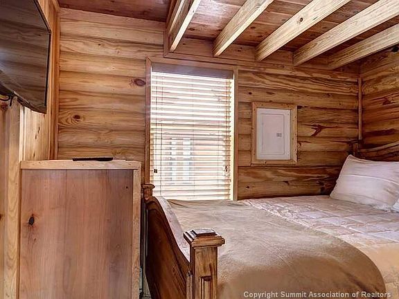 5th image of 85 Revett Dr #66