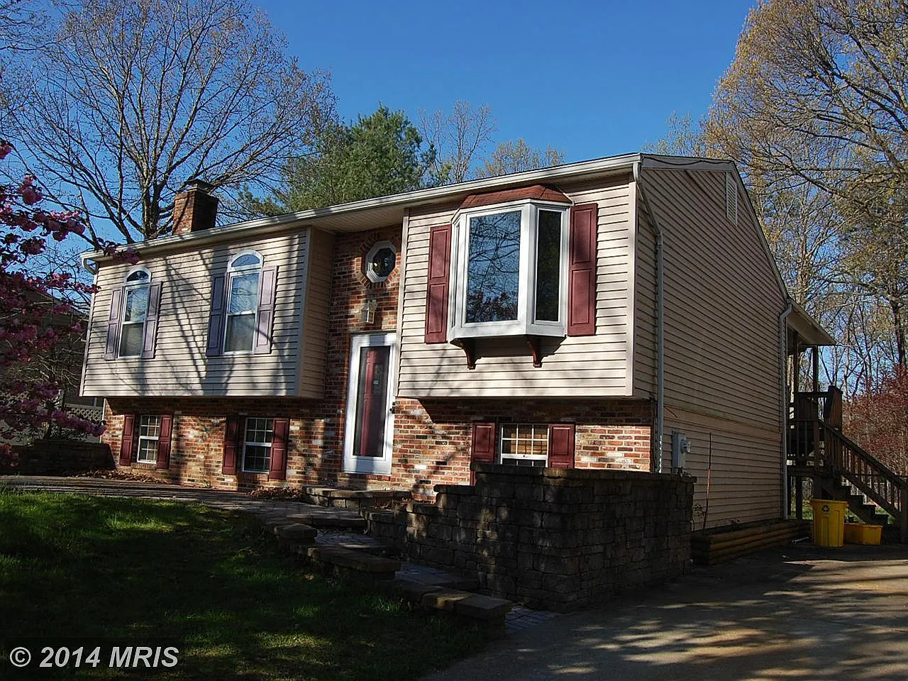 240 Kentucky Ave photo 1