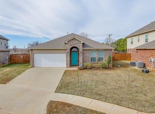 3617 Molly Dr, Yukon, OK 73099