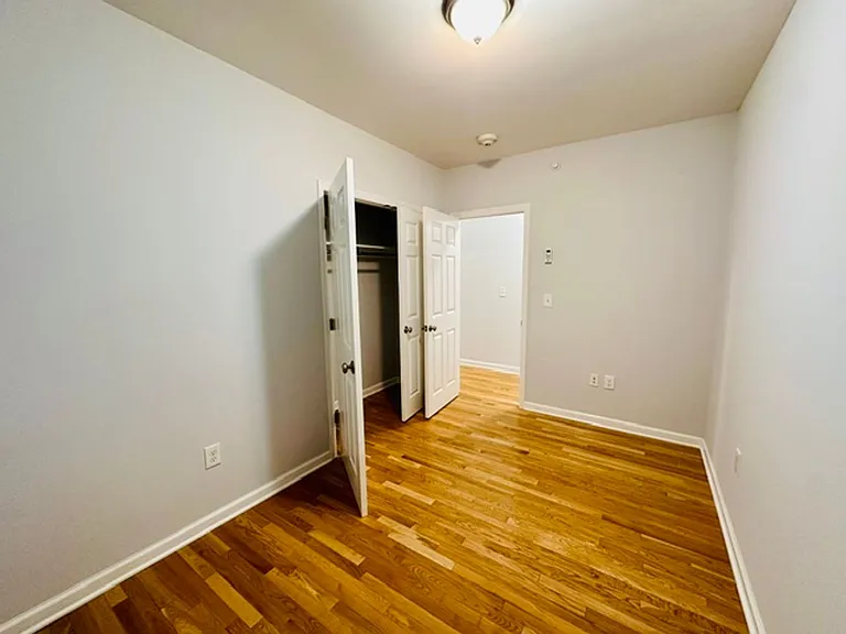 165 E Main St — Photo 32
