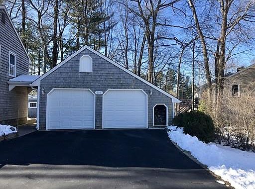 3rd image of 115 McKeon Dr